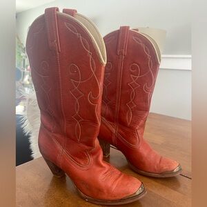 Vintage Acme heeled cowboy boots 8.5